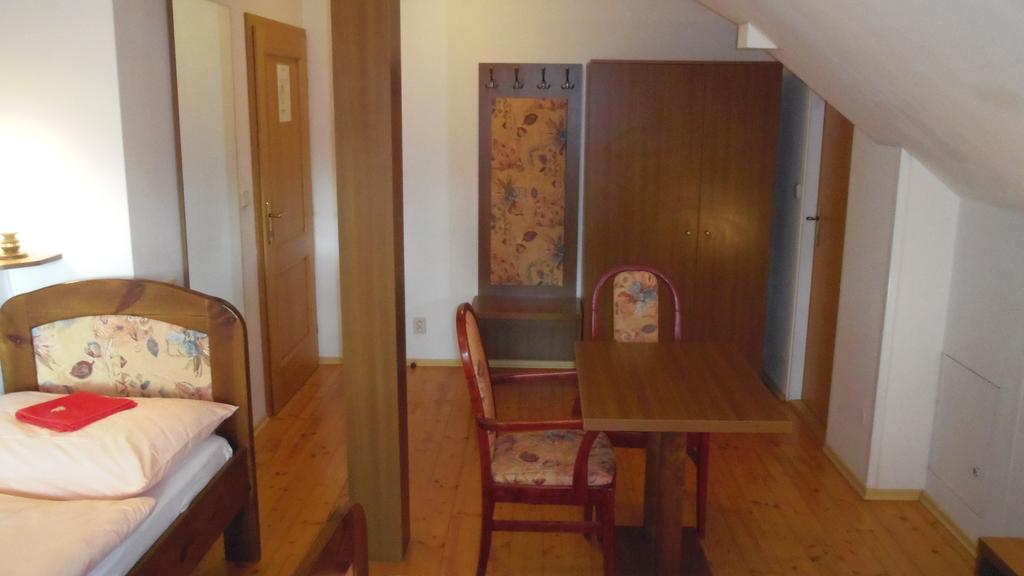 Pension Karolina Trnava Szoba fotó